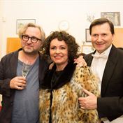 režie: Jan Hřebejk, hlavní role: Jitka Sedláčková, principál DNJ: Jan Hrušínský